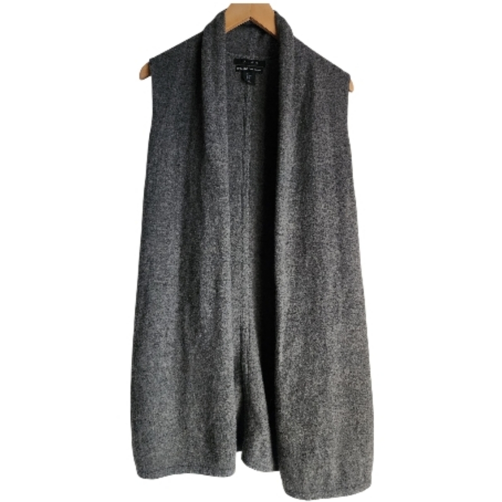 Charcoal Gray Open-Front Women's Sweater Vest - Blank Brand